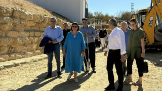 Σέρρες: Παραδίδεται το αργότερο έως τις αρχές του 2028 ο Τύμβος Καστά - Αυτοψία Μενδώνη