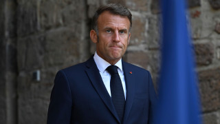 Υπόσχεση Μακρόν για τη ληστεία στο Λούβρο: «Οι θησαυροί θα ανακτηθούν, οι δράστες θα πάνε φυλακή»