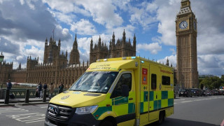 Λεωφορείο έπεσε πάνω σε πεζούς στο Λονδίνο - Τουλάχιστον 17 τραυματίες