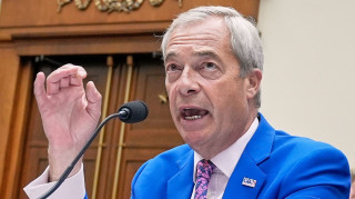 Δημοσκοπική άνοδος για Φάρατζ - Ξεκινά το συνέδριο του Reform UK με αιχμή το μεταναστευτικό