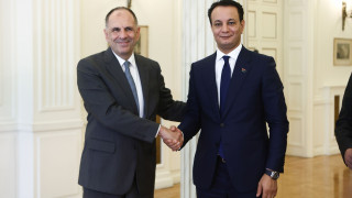 Συνάντηση Γεραπετρίτη με τον γιο του Χαφτάρ - Ποια θέματα τέθηκαν επί τάπητος