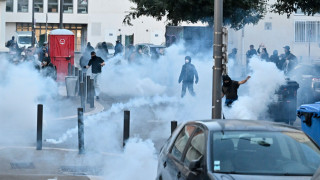 «Μπλοκάρουμε τα πάντα»: Χάος στη Γαλλία με μαζικούς αποκλεισμούς, επεισόδια, εκατοντάδες συλλήψεις
