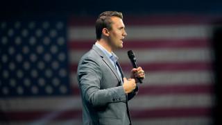 Τσάρλι Κερκ: Ποιος ήταν ο 31χρονος πολιτικός influencer και έμπιστος του Τραμπ