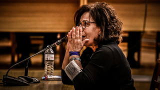 H αντίδραση της Μάγδας Φύσσα για αποφυλάκιση Μιχαλολιάκου: «Οι φασίστες έξω, οι αλληλέγγυοι μέσα»