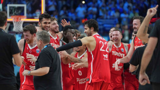 Το τηλεφώνημα Ερντογάν στην Εθνική Τουρκίας - Τα διθυραμβικά σχόλια στον Τύπο της γείτονος