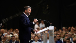 ΠΑΣΟΚ: Νέος γύρος σύγκρουσης με ΝΔ για τα μέτρα της ΔΕΘ, φόρους, μισθούς - Βολές για «κρυφή ατζέντα»