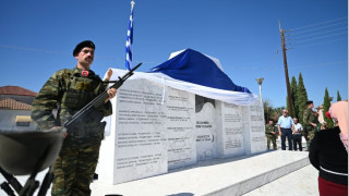 Στα αποκαλυπτήρια του Μνημείου των Πεσόντων στην Μάχη του Ρίμινι ο Νίκος Δένδιας