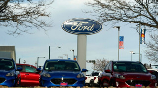 Ford: Καταργεί 1.000 θέσεις εργασίας - Χαμηλή η ζήτηση για τα ηλεκτρικά αυτοκίνητα