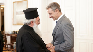 Συνάντηση Μητσοτάκη με Αρχιεπίσκοπο Κρήτης Ευγένιο στο Μέγαρο Μαξίμου - Τι συζήτησαν