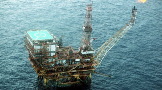 Οι πιέσεις Ερντογάν στον Χαφτάρ και οι επαφές Γεραπετρίτη με το στρατόπεδο Ντμπεϊμπά