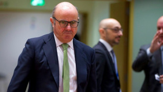 Ντε Γκίντος: Ανοιχτές όλες οι επιλογές για τα επιτόκια της ΕΚΤ