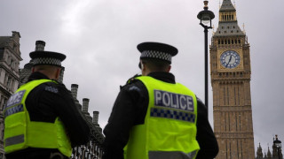 Σε κρισιμη κατάσταση ένας 17χρονος μετά από πυροβολισμούς στο Λονδίνο