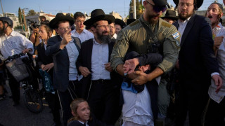 Υπερορθόδοξοι εβραίοι επιτέθηκαν σε βανάκι του στρατού μετά τη σύλληψη λιποτακτών