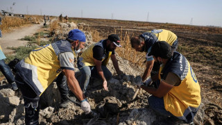 Συρία: Ομαδικός τάφος με τουλάχιστον 175 σορούς εντοπίστηκε στη Δαμασκό