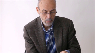 Νίκος Δαββέτας: «Η δεσμοφύλακας» – Μια νουβέλα για τη μνήμη, την ενοχή και τα στερεότυπα