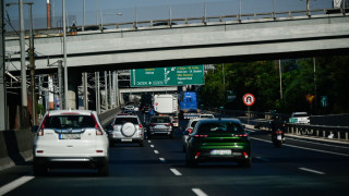 Τροχαίο στην Αττική Οδό: Καθυστερήσεις 45 λεπτών στο ρεύμα προς Αεροδρόμιο