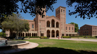 Δικαστής ζήτησε από την κυβέρνηση των ΗΠΑ την αποκατάσταση της χρηματοδότησης του UCLA