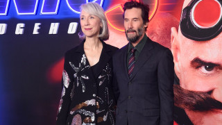 Αλεξάνδρα Γκραντ: Διέψευσε τις φήμες γάμου με τον Keanu Reeves