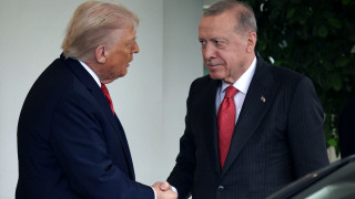 Τραμπ για Ερντογάν: Θα μπορούσε να βοηθήσει να τερματιστεί ο πόλεμος Ρωσίας – Ουκρανίας