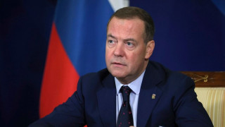 Νέες απειλές Μεντβέντεφ: Πιθανή μια σύγκρουση με όπλα μαζικής καταστροφής