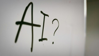 Τι είναι το «Χρέος ΑΙ» και πώς επηρεάζει τις επιχειρήσεις σε όλους τους κλάδους