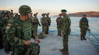 Ένοπλες δυνάμεις: Ριζικές αλλαγές στο μισθολόγιο τους - Επιδόματα και παροχές