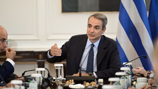 Μητσοτάκης: Αύριο στους συνταξιούχους η πρόσθετη ενίσχυση 250 ευρώ - Αύξηση αποδοχών από Ιανουάριο