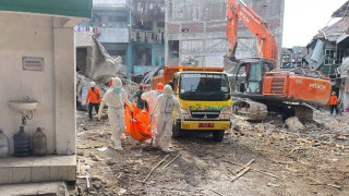 Ινδονησία: Στους 45 οι νεκροί από το οικοτροφείο που κατέρρευσε - Αγνοούνται 26 άνθρωποι