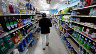 Το 60% των καταναλωτών επικροτεί τα πρόστιμα στα σούπερ μάρκετ