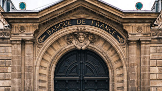 Παραίτηση Λεκορνί: Στο κόκκινο οι γαλλικές τράπεζες - Βυθίζονται οι μετοχές