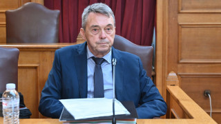 «Βολές» κατά της κυβέρνησης από ΠΑΣΟΚ και ΣΥΡΙΖΑ μετά την κατάθεση Βάρρα για ΟΠΕΚΕΠΕ