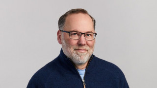 Το Νόμπελ Ιατρικής... άργησε 12 ώρες - Ο Φρεντ Ράμσντελ έκανε πεζοπορία στα βουνά και δεν είχε σήμα