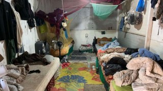 Αστυνομική επιχείρηση για εργασιακή εκμετάλλευση: Εικόνες από την έρευνα της ΕΛΑΣ