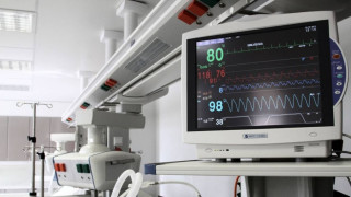 Χανιά: Στην εντατική 49χρονη που έπεσε από κλιμακοστάσιο πολυκατοικίας