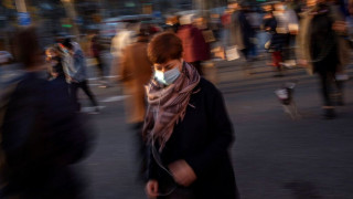 Ιταλίδα καλείται να επιστρέψει αποζημίωση 200.000 ευρώ για τον θάνατο του συζύγου της από κορωνοϊό