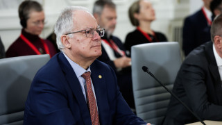 Τασούλας από Εσθονία: Είμαι εδώ για να συζητήσουμε τα επίκαιρα θέματα της εποχής μας