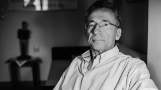 «Χάλκινα κατώφλια»: Ένας άλλος Τρωικός Πόλεμος – Eκεί όπου οι ήρωες του Ζουργού απογυμνώνονται