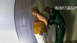 Το νέο ντοκιμαντέρ του Netflix που αποκαλύπτει τη φρίκη του πιο θανατηφόρου νόμου της Αμερικής