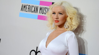 Νέα ταινία για την Κριστίνα Αγκιλέρα 25 χρόνια μετά το χριστουγεννιάτικο άλμπουμ της