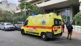 Αμπελόκηποι: Άτομο έπεσε από τον 24ο όροφο του Πύργου «Απόλλων» - Φωτογραφίες από το σημείο