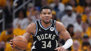 O Γιάννης Αντετοκούνμπο 4ος πιο καλοπληρωμένος παίκτης του NBA σύμφωνα με τη λίστα του Forbes