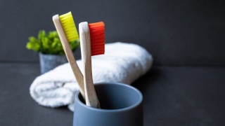 Τρία αντικείμενα του μπάνιου που δεν πρέπει να μοιραζόμαστε ποτέ με άλλους, σύμφωνα με επιστήμονες