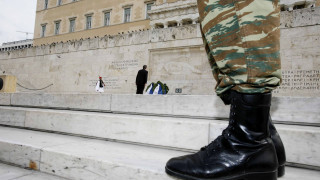 Η ανακοίνωση του Υπουργείου Άμυνας για τη συνάντηση με τον Χάρη Δούκα