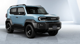 Το νέο Toyota FJ Cruiser είναι ένα πιο μικρό και πιο προσιτό Land Cruiser