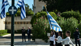 Ποιοι δρόμοι θα κλείσουν την 28η Οκτωβρίου σε Αθήνα και Πειραιά λόγω παρελάσεων
