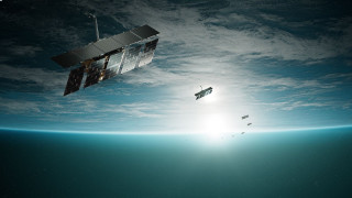 ICEYE: Πώς η Ελλάδα κατασκευάζει δορυφόρους και γίνεται κόμβος διαστημικής τεχνολογίας