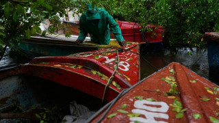 H Τζαμάϊκα προσεύχεται για τον τυφώνα Μελίσσα: Πλησιάζει η ισχυρότερη καταιγίδα στον πλανήτη