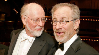 Ο Τζον Γουίλιαμς θα συνθέσει τη μουσική για τη νέα ταινία του Στίβεν Σπίλμπεργκ με θέμα τα UFO