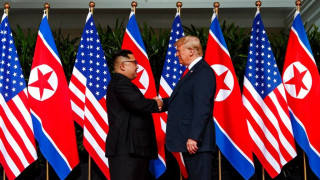 «Δεν καταφέρουμε να βρούμε χρόνο»: Ο Τραμπ απαντά γιατί δεν συνάντησε τον Κιμ Γιονγκ Ουν