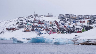 Η Γροιλανδία κινείται βορειοδυτικά και αλλάζει σχήμα, διαπίστωσε μελέτη